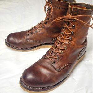 Red Wing shoes 4572 classic round toe 7" boots